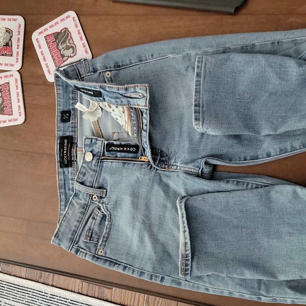 Lucky brand crop